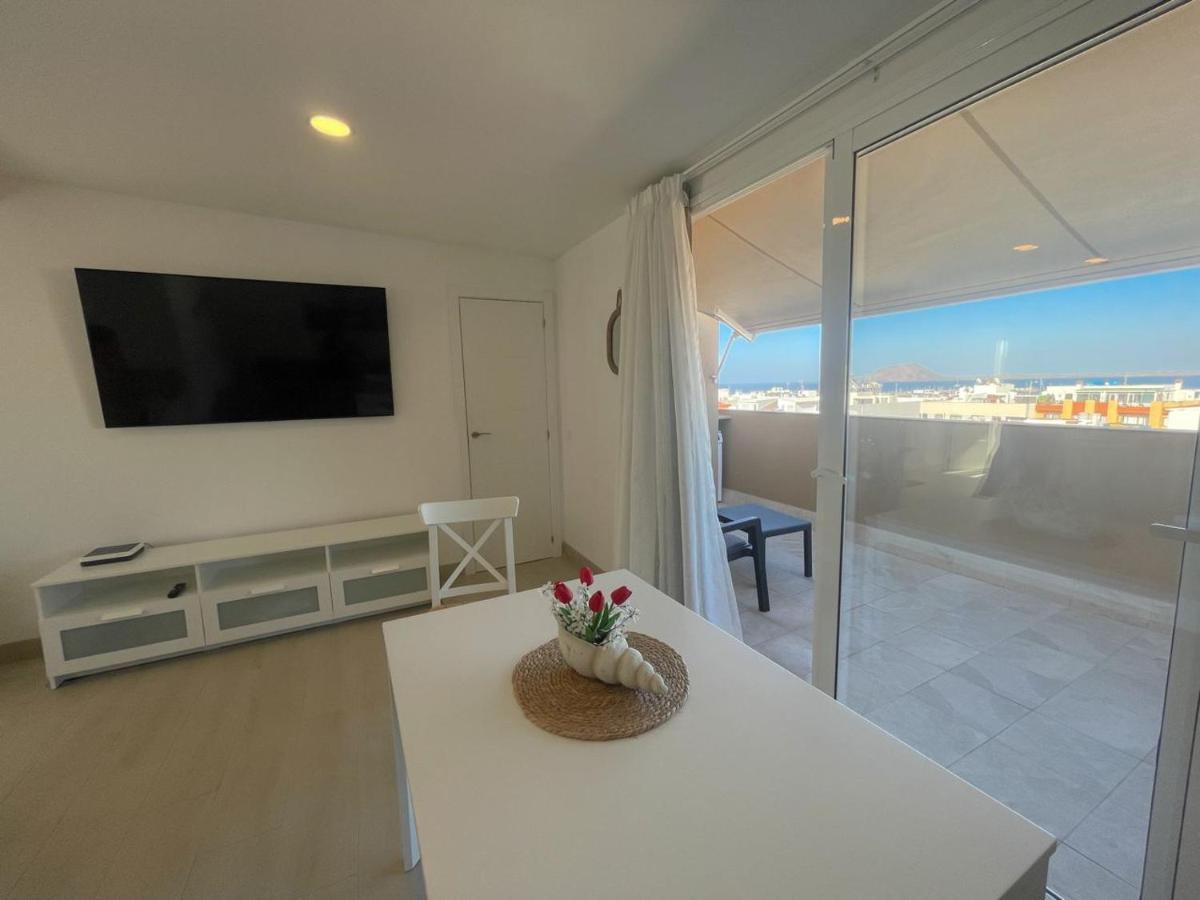 Precioso Atico Con Vistas Al Mar Parking Gratuito Apartman Corralejo Kültér fotó