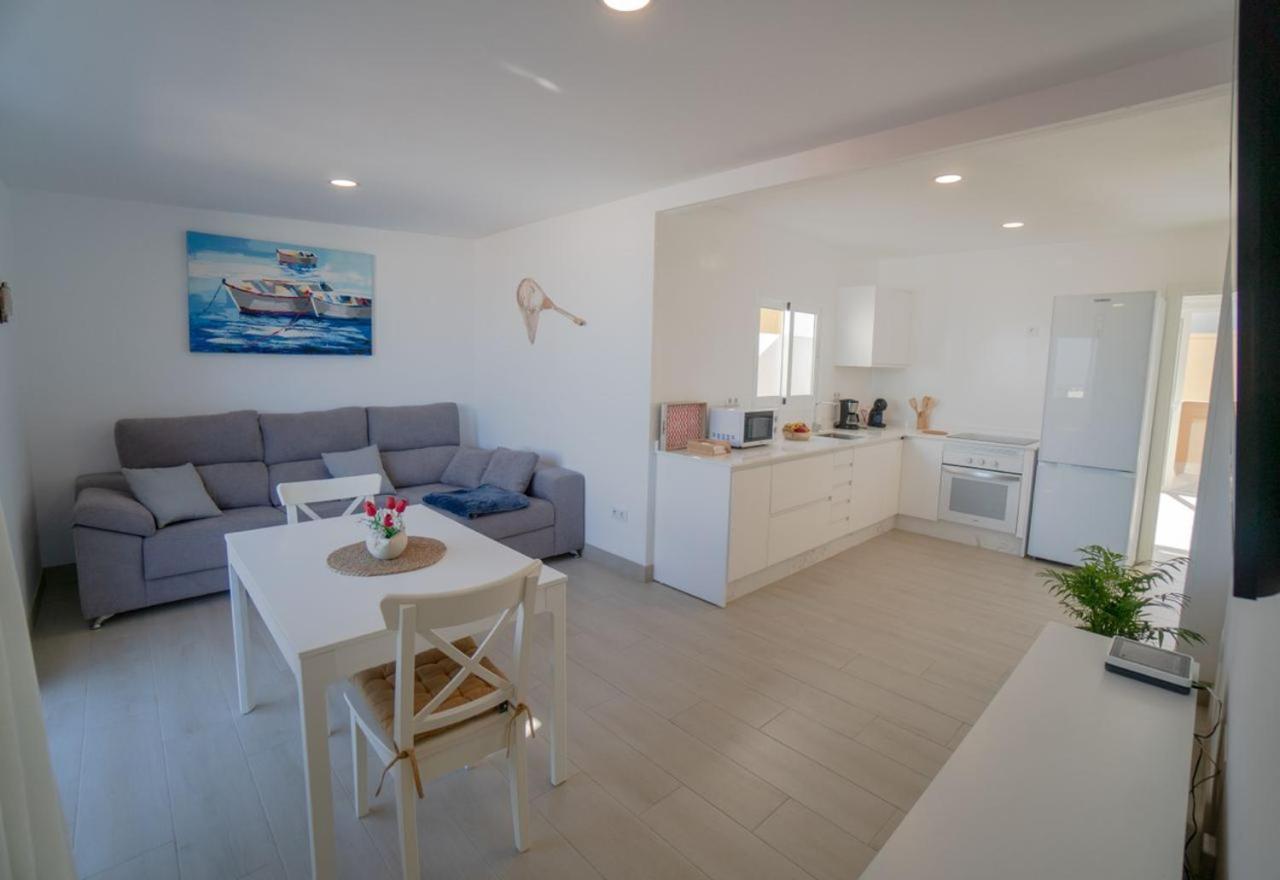 Precioso Atico Con Vistas Al Mar Parking Gratuito Apartman Corralejo Kültér fotó